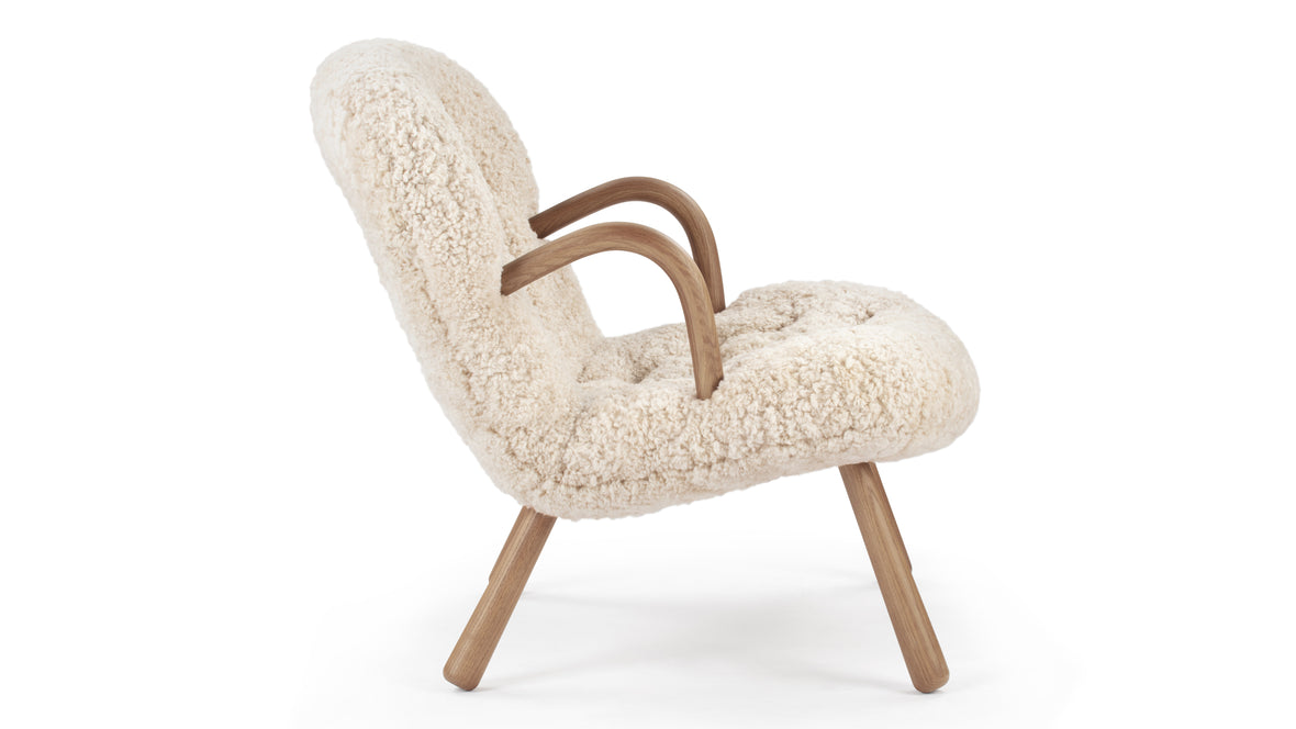 Clam - Clam Chair, Natural Luxe Sheepskin