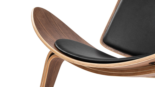 CH07 - CH07 Lounge Chair, Deep Black Vegan Leather and Walnut