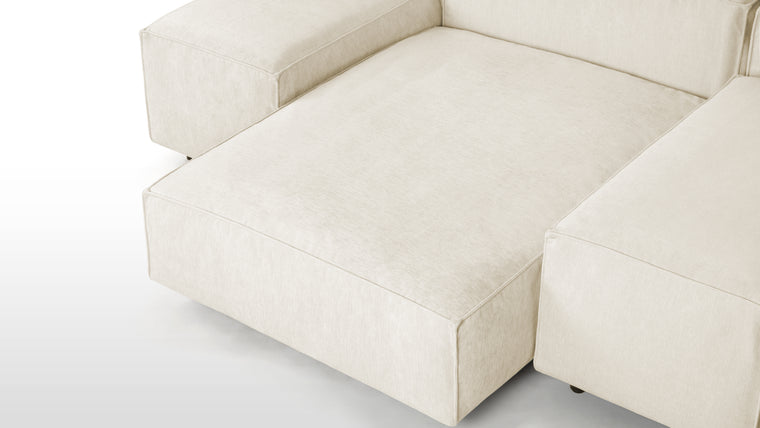 Customizable Configuration | The Extrasoft Sofa is highly adaptable to your unique needs and space. With a variety of modular components, you can tailor the sofa to suit your room's layout and size. Whether you prefer a spacious sectional, a cozy loveseat, or an expansive lounge, this sofa can be configured to match your vision.
