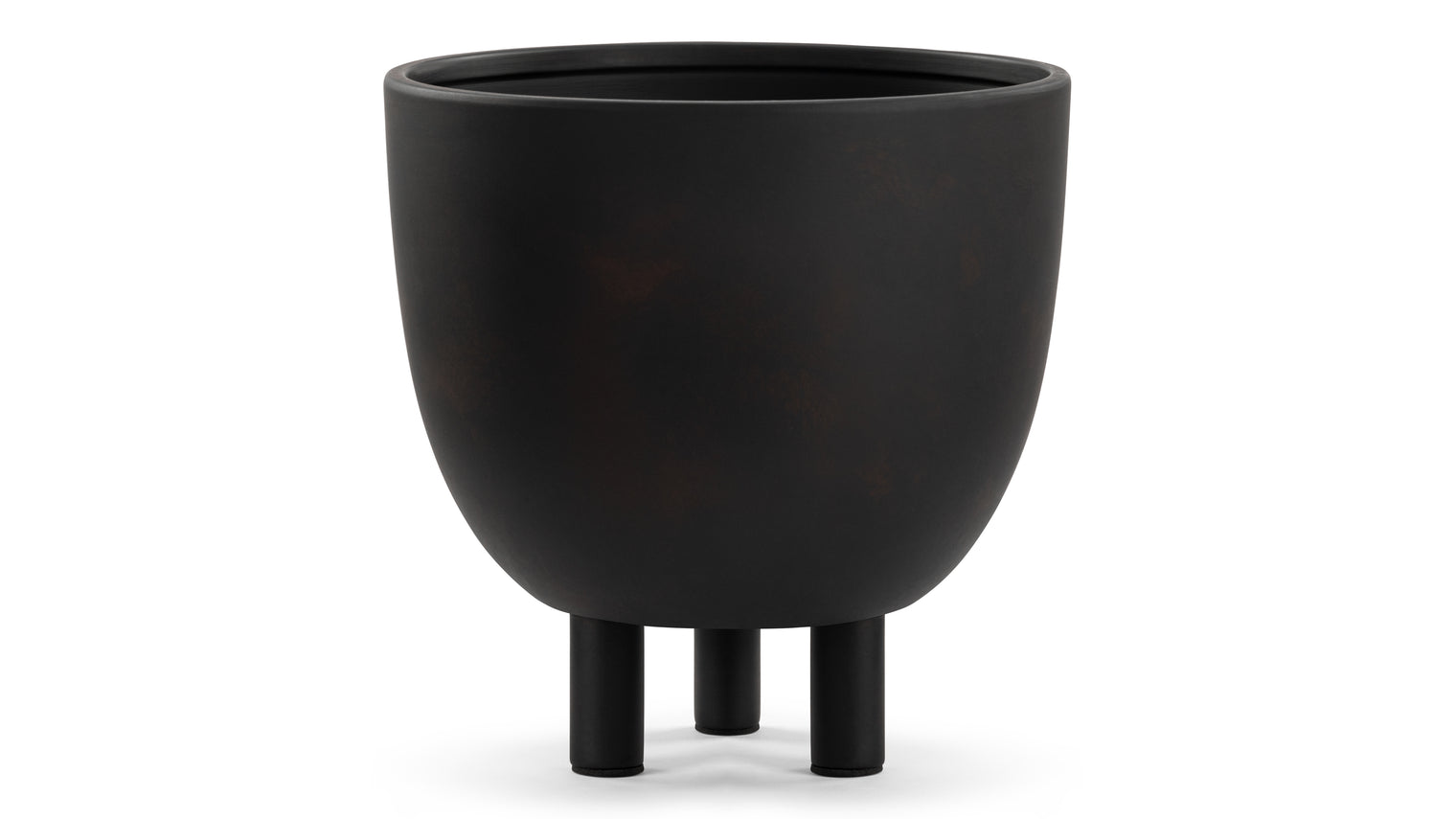 Scandinavian Statement | Utilizing the Scandinavian approach of natural materials and minimal color, combined with playful shapes, the Axl Pot brings a joyful yet soothing energy to any space.
