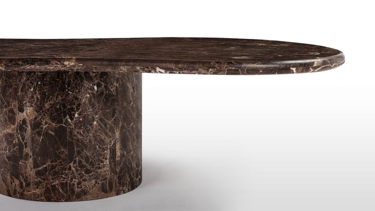 ELEGANT VISUALS | The Cloud Coffee Table, although unassuming in its design, commands attention as a captivating centerpiece. Its expansive sculptural top and individualized features transform each piece into a one-of-a-kind work of art, elevating any living space with an unparalleled touch of refinement.
