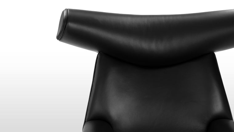 Elegantly Ergonomic | What truly sets the Toro Chair apart, however, is its unparalleled comfort. The chair combines plush cushioning with a reclined backrest and gently sloping armrests, enveloping the sitter in a cocoon of relaxation. The chair's ergonomically shaped seat cradles the body, offering optimal support and allowing for hours of uninterrupted comfort.
