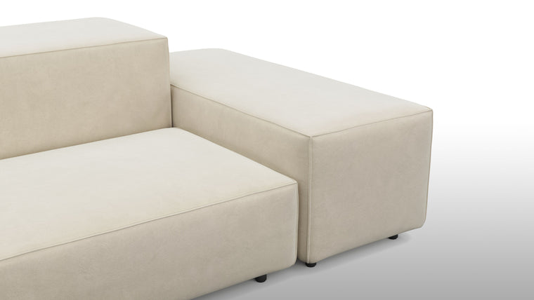 Customizable Configuration | The Extrasoft Sofa is highly adaptable to your unique needs and space. With a variety of modular components, you can tailor the sofa to suit your room's layout and size. Whether you prefer a spacious sectional, a cozy loveseat, or an expansive lounge, this sofa can be configured to match your vision.
