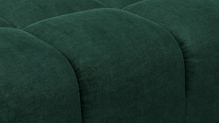 STYLISH SILHOUETTE | Striking the perfect balance between relaxed and refined, the hallmarks of the Tufted are its restrained curves and contours. Equally at home in contemporary and retro settings, this versatile piece will draw the eye and invite you in.
