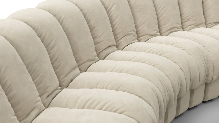 Sculptural Seating | Crafted with uncompromising attention to detail, the DS 600 Sofa showcases exceptional craftsmanship and luxurious materials. The plush upholstery, available in an array of fabrics from premium vegan leather to boucle, envelops you in unparalleled comfort. The elegant stitching and meticulous finishes reflect a dedication to quality and design integrity.
