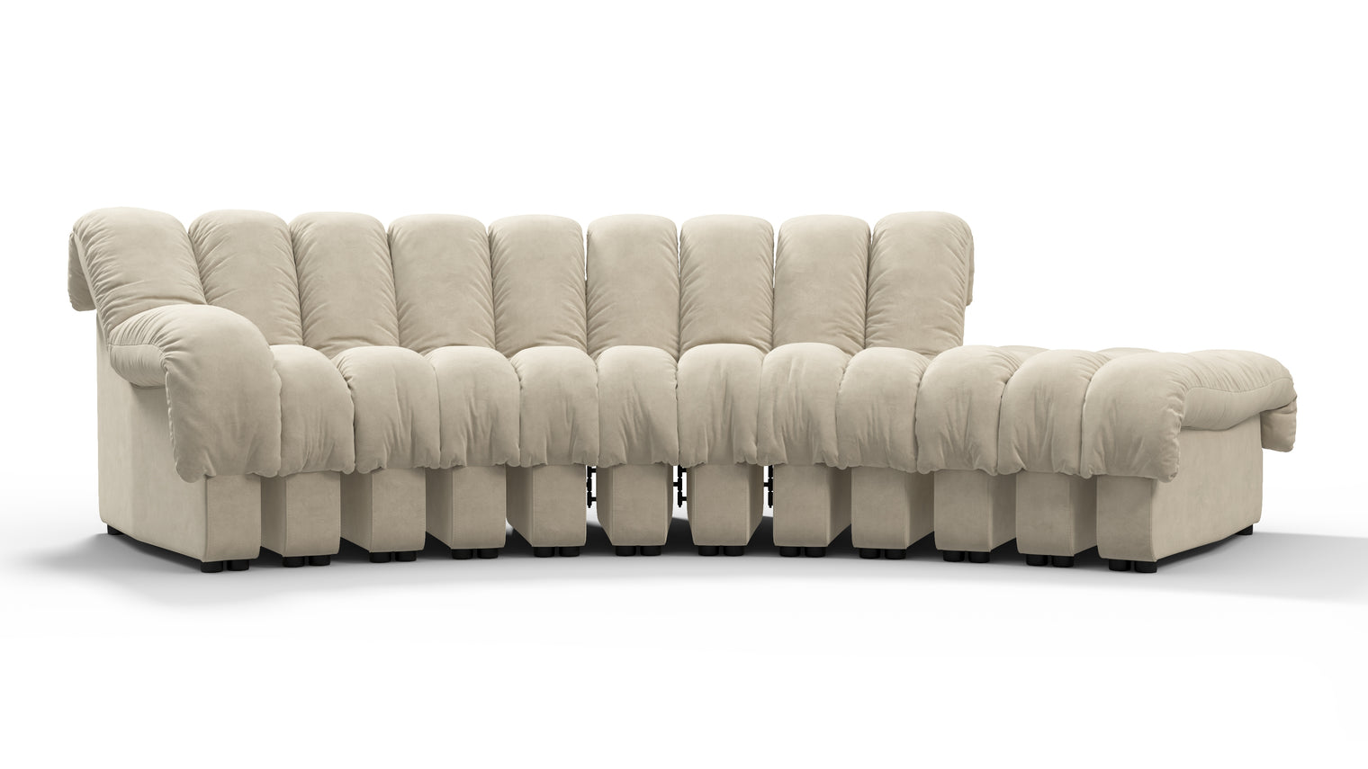 Chic Sectional | Introducing the DS 600 Sofa, an icon of avant-garde design and a true testament to the visionary design. Inspired by designs of the 1970s, this sofa revolutionizes the concept of modular seating, pushing boundaries and redefining the possibilities of contemporary furniture.
