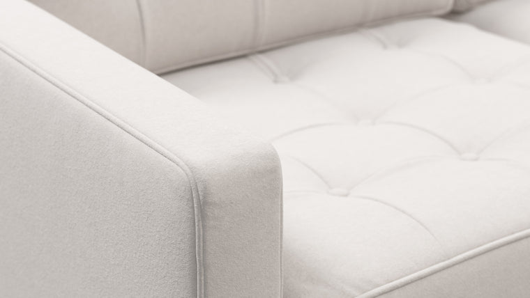 VERSATILE DESIGN | Designed to complement a range of interior styles, the Florence Sofa is as at home in a contemporary living room as it is in a corporate office setting. Its adaptable design and understated elegance make it a versatile choice for various spaces.
