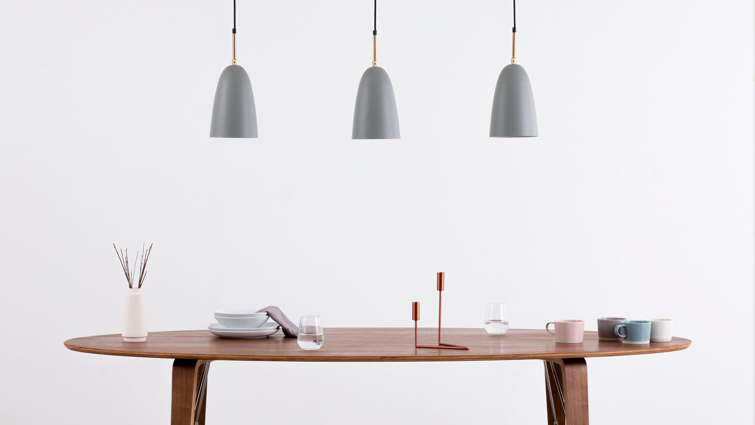 SLEEK STEEL CONSTRUCTION | Utilizing hardwearing steel to create this industrial suspension-style lighting solution, the Cicada Pendant Lamp is built to last.
